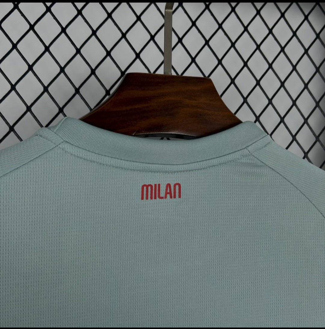 Vue Haut Du Col Dos Maillot AC Milan 2024-2025